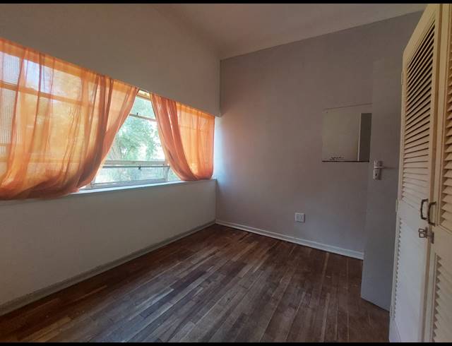 3 BEDROOM HOUSE FOR SALE IN BRENTHURST